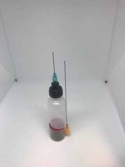 CLK 12 Empty Squeeze Bottle with Two 23 Gauge Tips